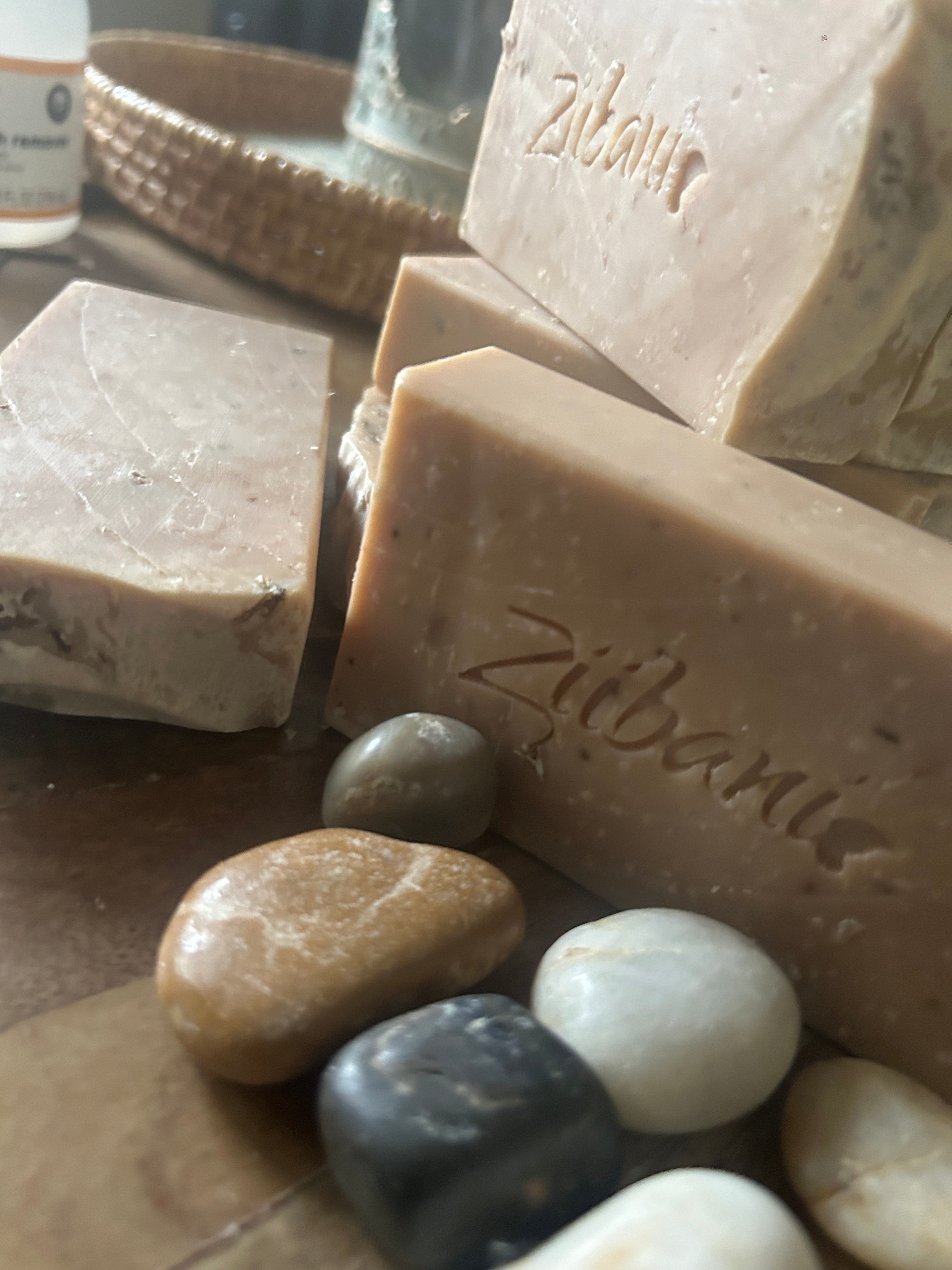 HEMP & HYSSOP LUXURY BODY SOAP