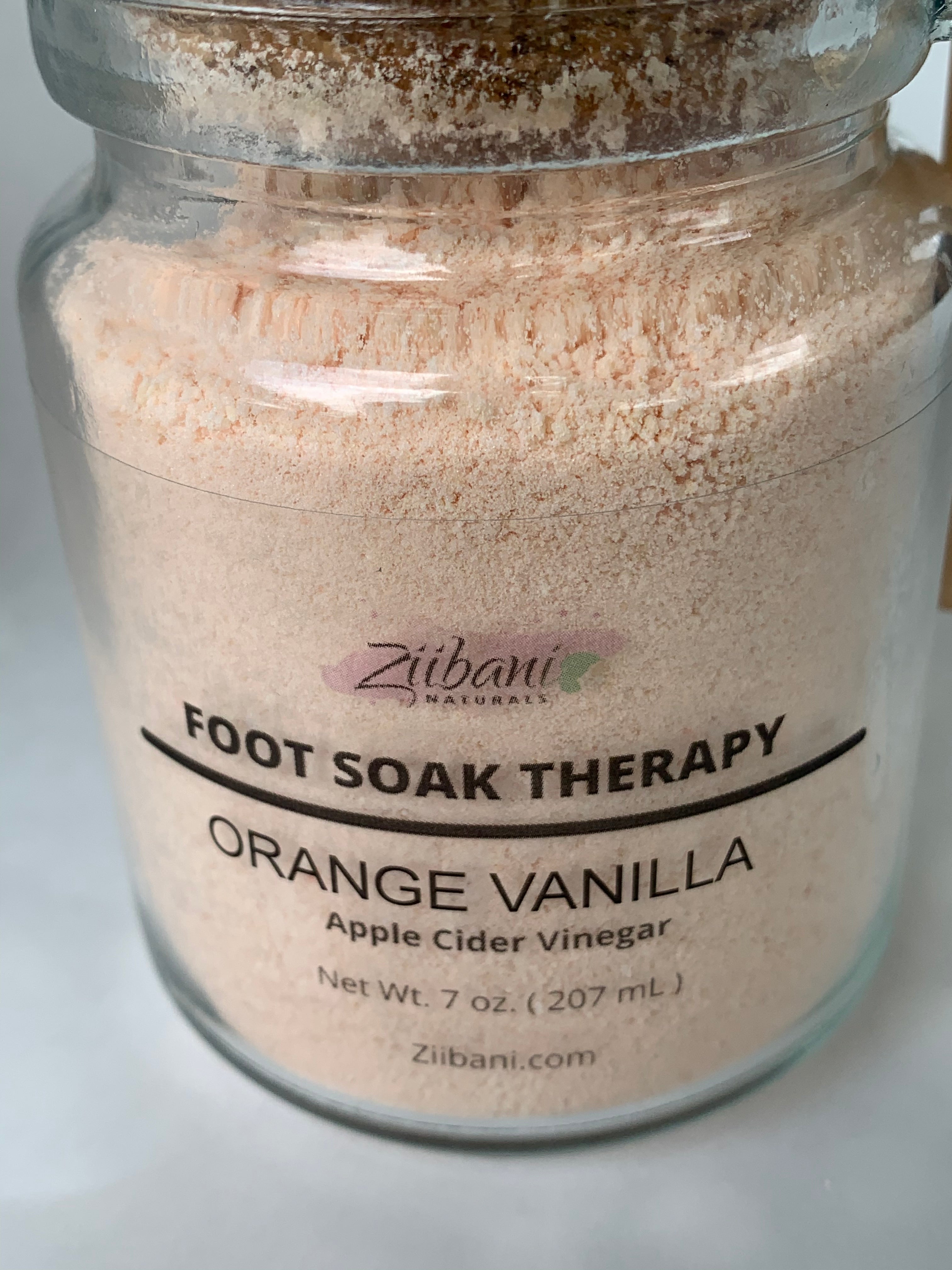 ORANGE & VANILLA FOOT SOAK THERAPY